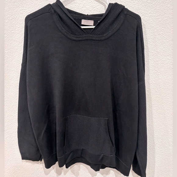 NWOT!! Evolution by Cyrus Reena Texture Detail Hooded Black Pullover -XL - Picture 2 of 7